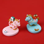 樹脂馬上有錢手機支架（紅色）【祈福加持】